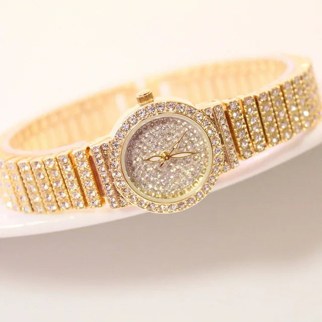 FeminineGlow Diamond Watch