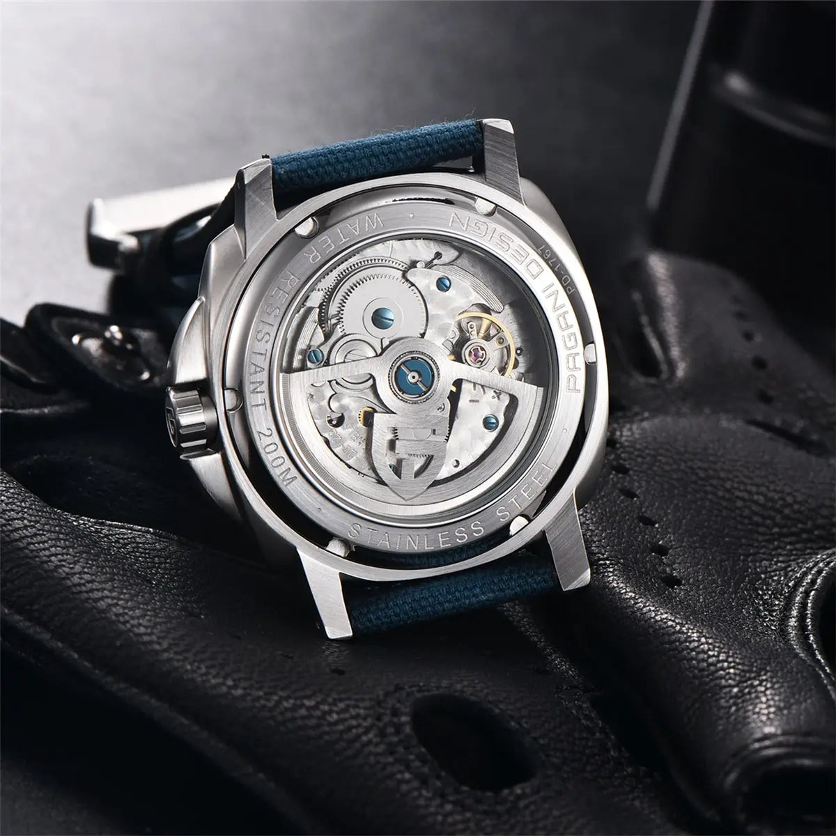 PAGANI Design Diver 200M